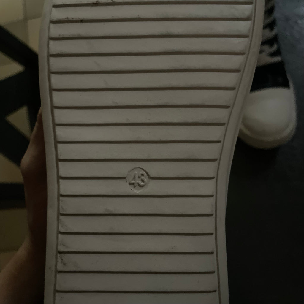 (43) RICK OWENS RAMONES