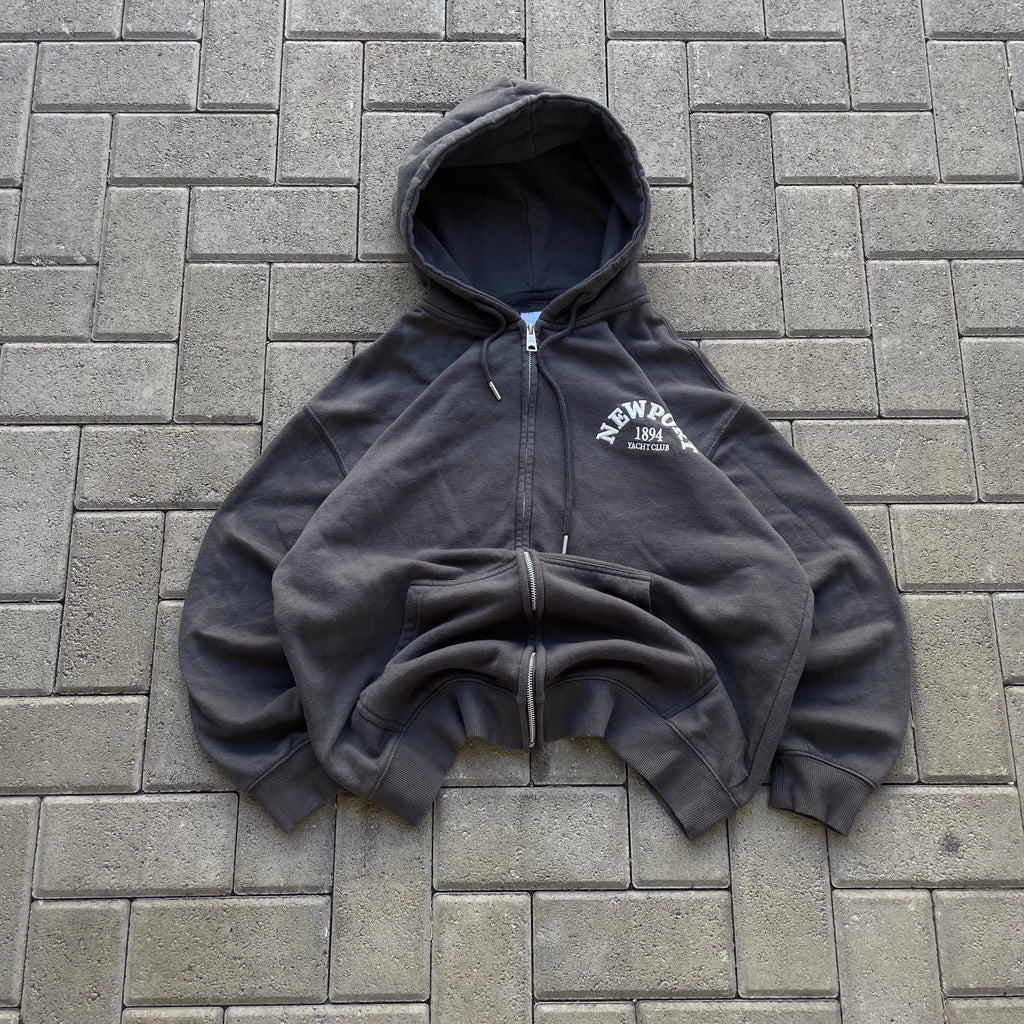 (L) Zip up Newport