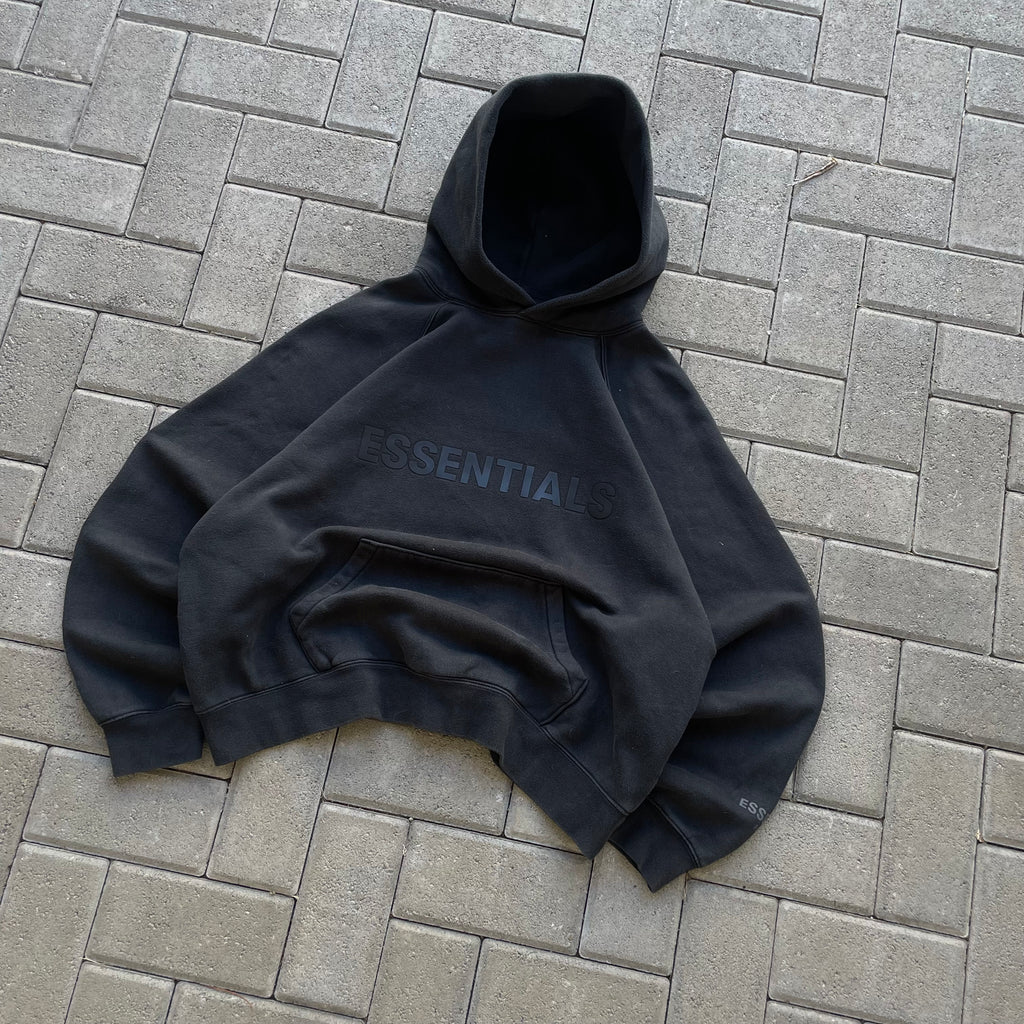 (M) Essentials hoodie