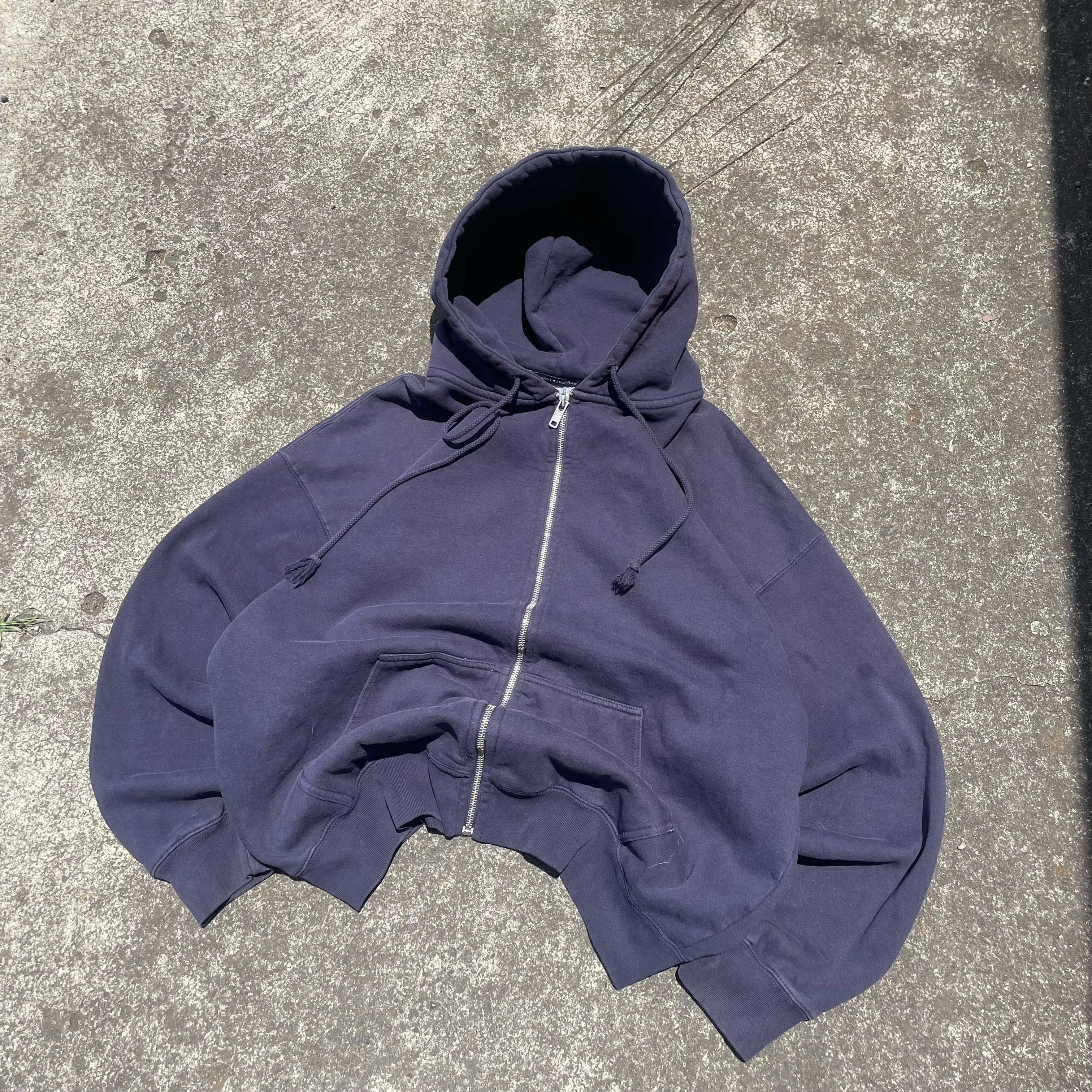 (L) Basic zip up heavy weight