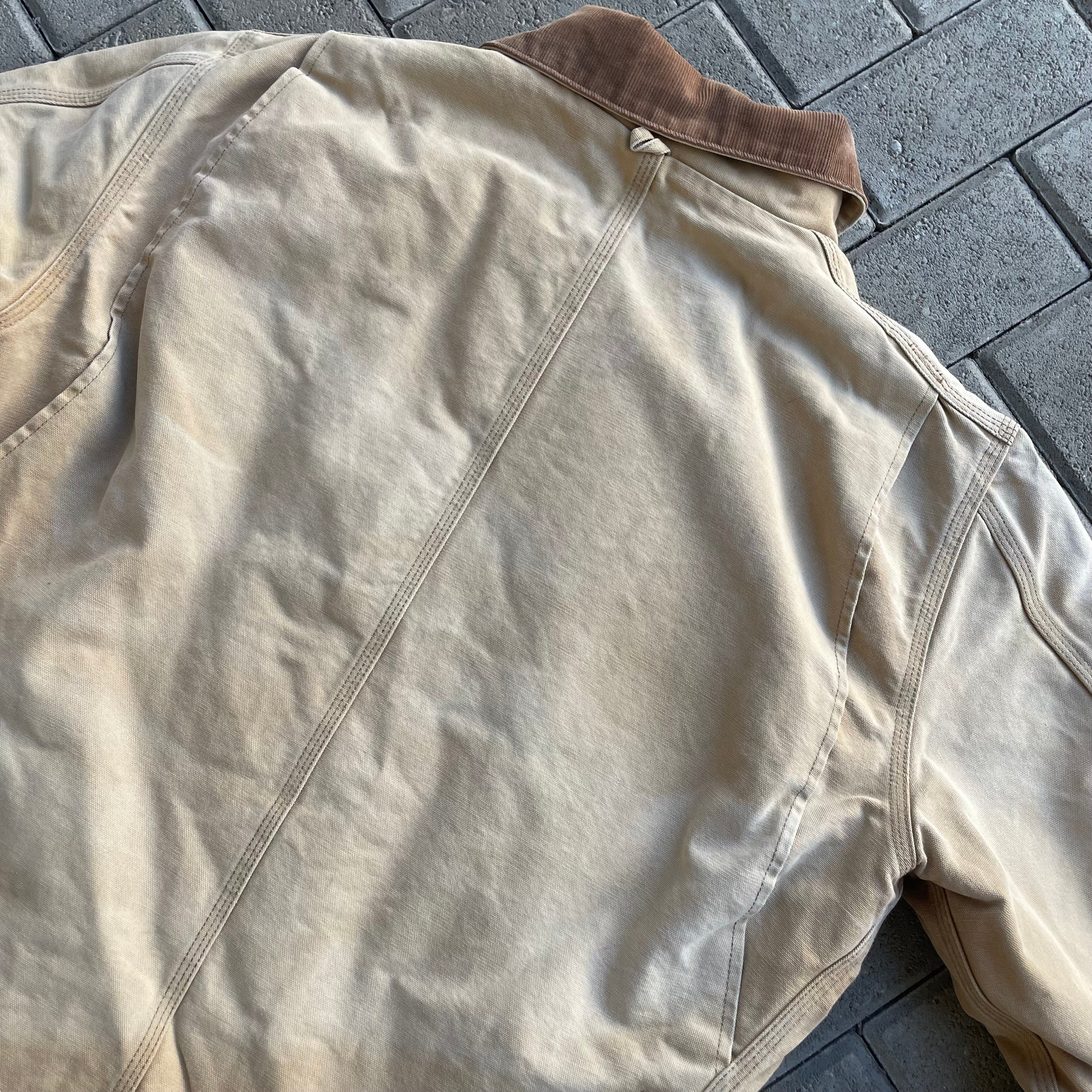 (L-XL) Vintage Carhartt Sun Faded
