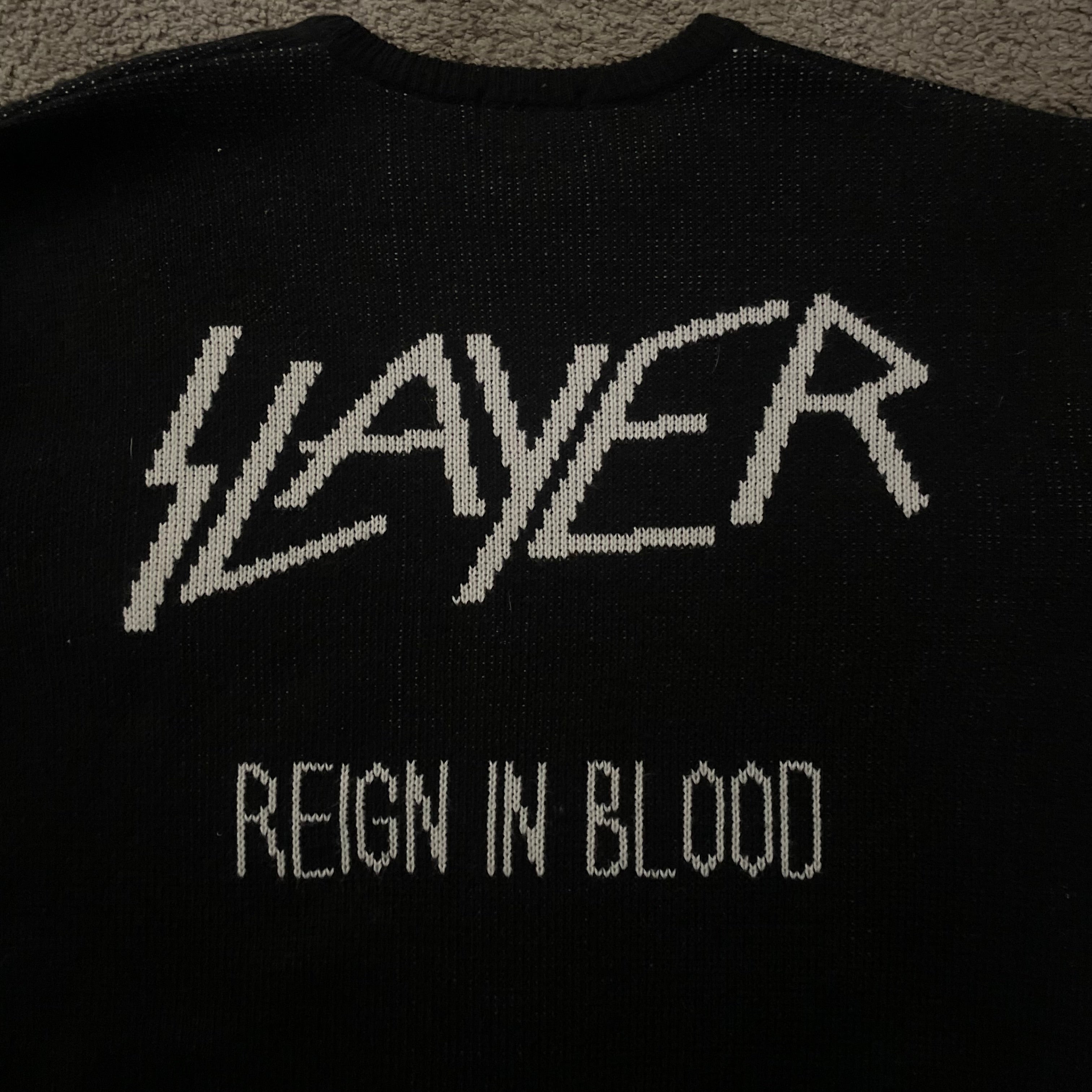 (L) Sweater Supreme x Slayer