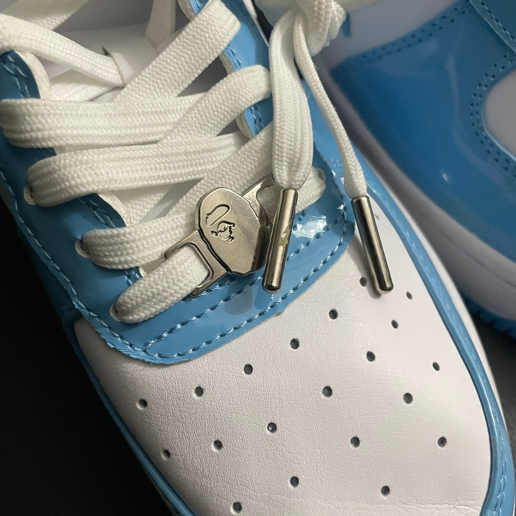 (43) Bapesta